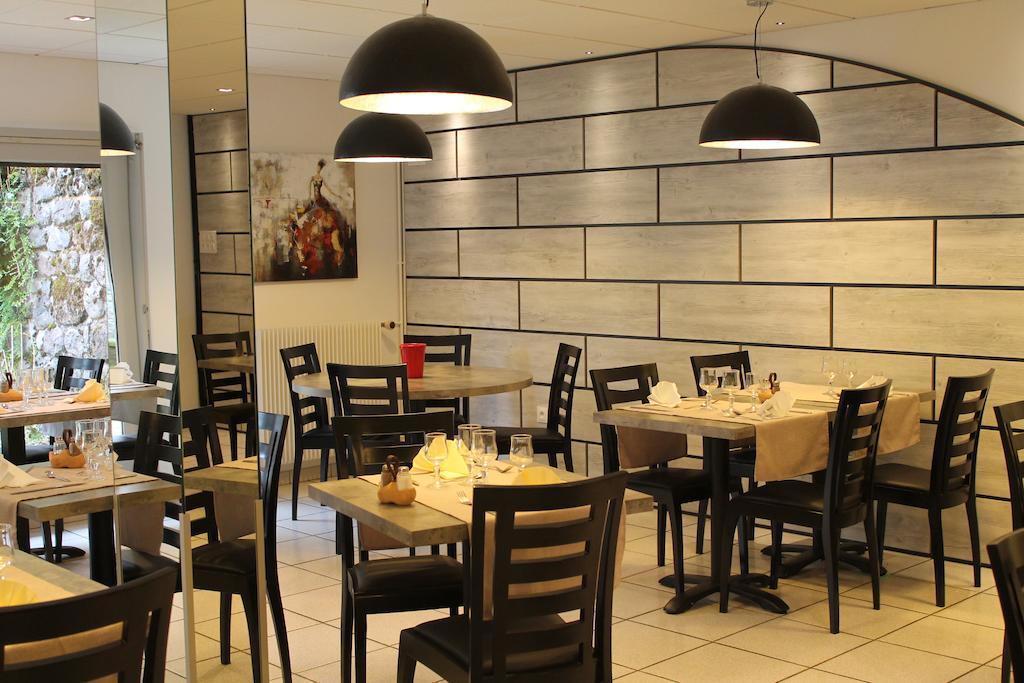 Hotel Restaurant Aux Genets D'Or Mandailles-Saint-Julien Eksteriør billede